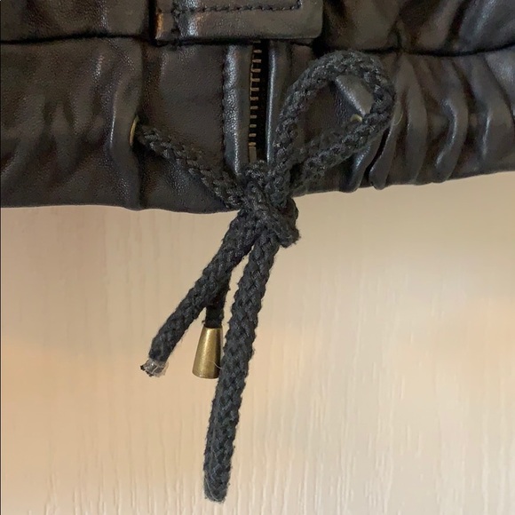 Leather Jacket - Picture 4 of 7